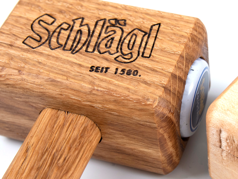 Bieröffner - Hammer aus Holz